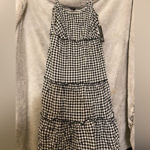 Black and white dome length dress